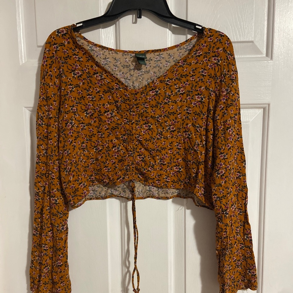 Wild fable plus cropped shirt